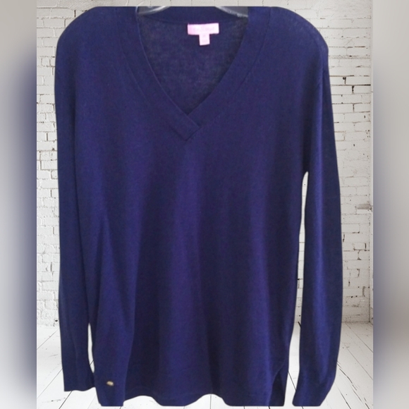 Lilly Pulitzer Sweaters - Lilly Pulitzer Blaine V-Neck Sweater